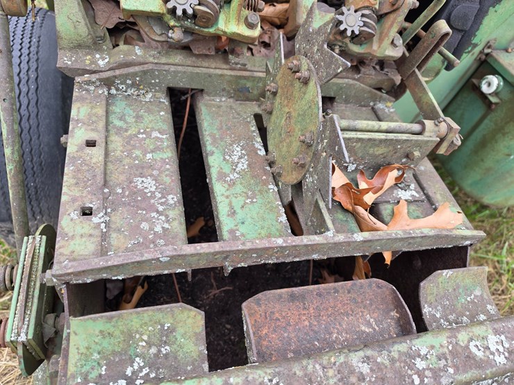 john-deere-14t-image-31