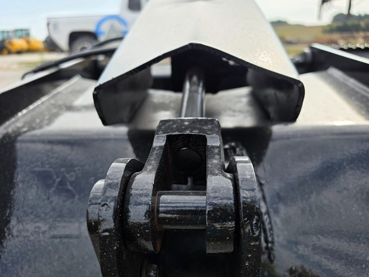 #25297-•-skid-steer-grapple-attachment-image-11