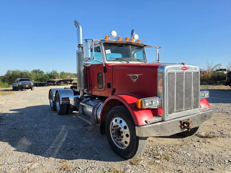 2006-peterbilt-378-image-25