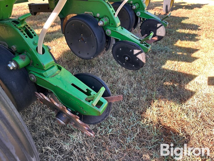 john-deere-1770-image-14