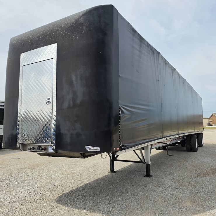 #25282 • 2020 Fontaine Conestoga trailer