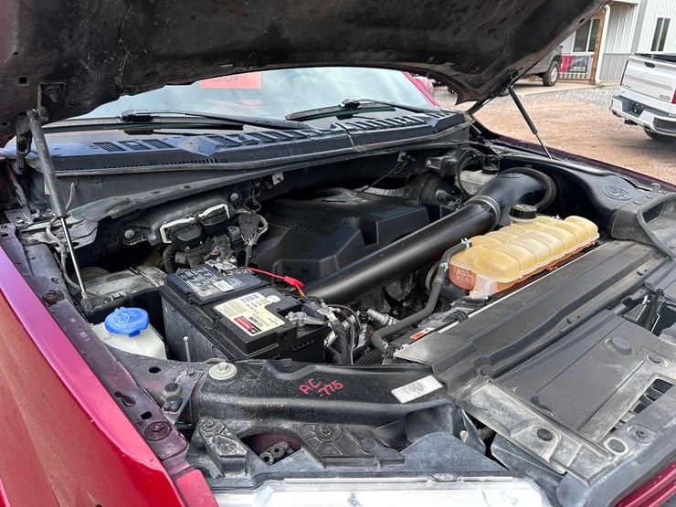 2019-ford-f150-lariat-image-27