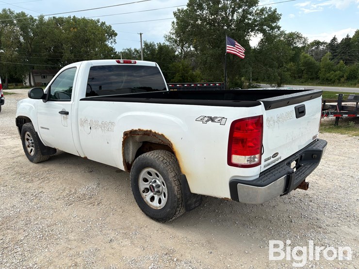 2010-gmc-sierra-1500-image-7