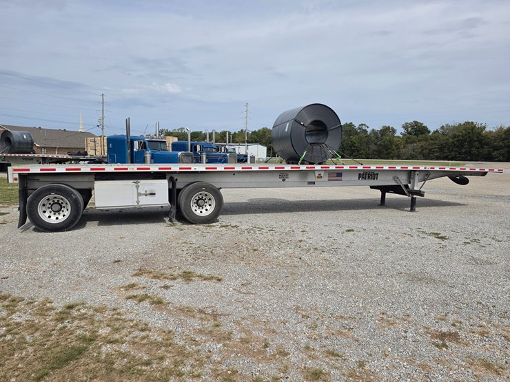 2022-fontaine-flat-bed-trailer-image-14