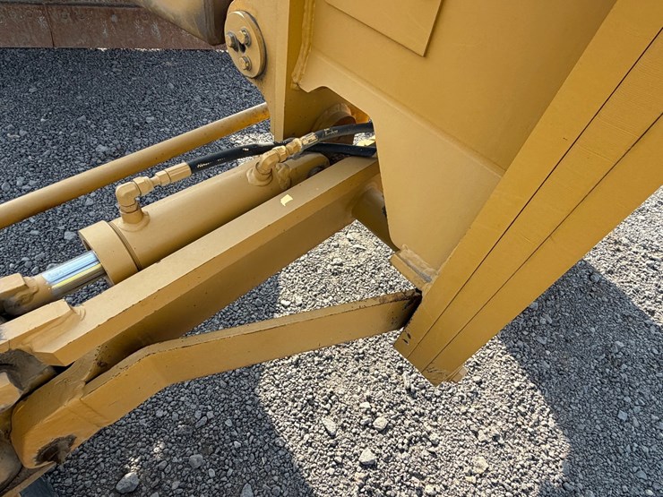 2000-new-holland-rg80-image-13