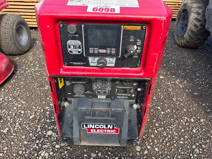 #6098-•-lincoln-electric-260-mpx-ranger-welder-image-2