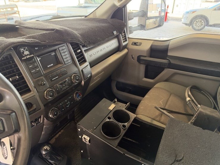 2019-ford-f450-image-29