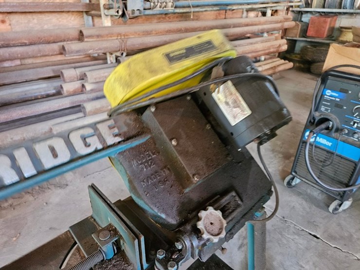 #8789-•-bainbridge-712-metal-band-saw-image-12