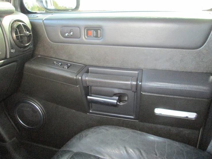 #50238-•-2005-hummer-h2sut-4x4-suv-5grgn22u45h115736-inv#50238-image-27