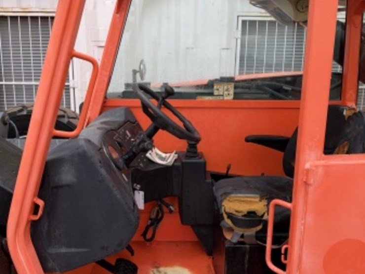 2012-jlg-g9-43a-image-34