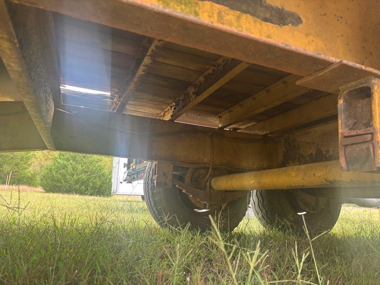 #2340-•-24'-tandem-axle-flatbed-trailer-image-42