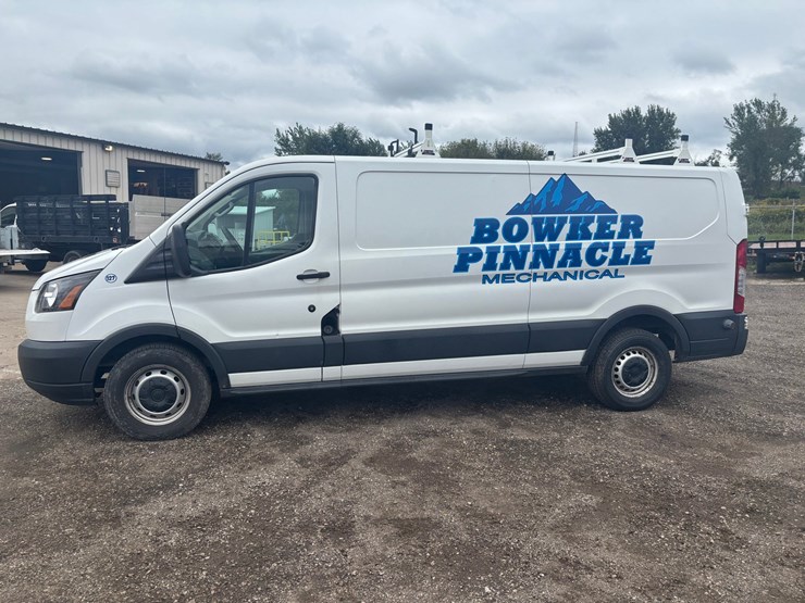 2018-ford-transit-image-1