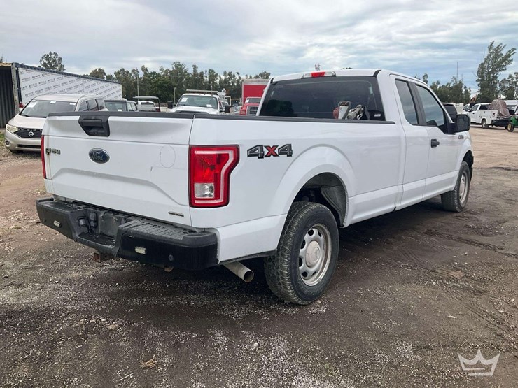 2016-ford-f150-image-3
