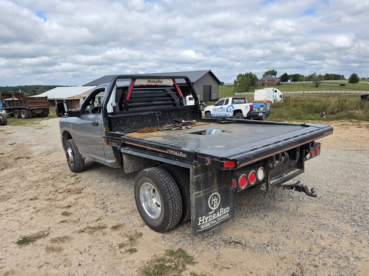 2024-dodge-3500-image-7