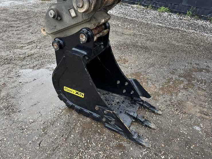 2019-bobcat-e145-image-10