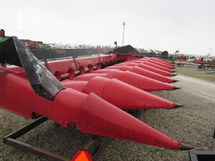 case-ih-1083-image-1