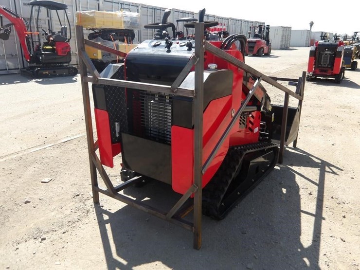2026-sdlanch-ssl1300-skid-steer-loader-image-3