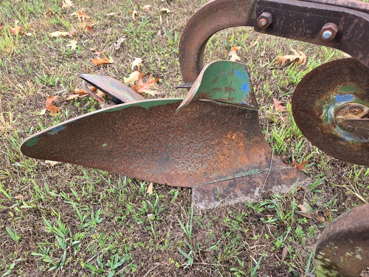 #25270-•-ferguson-2-bottom-plow-image-10