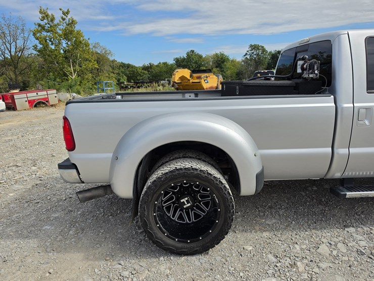 2015-ford-f350-image-70