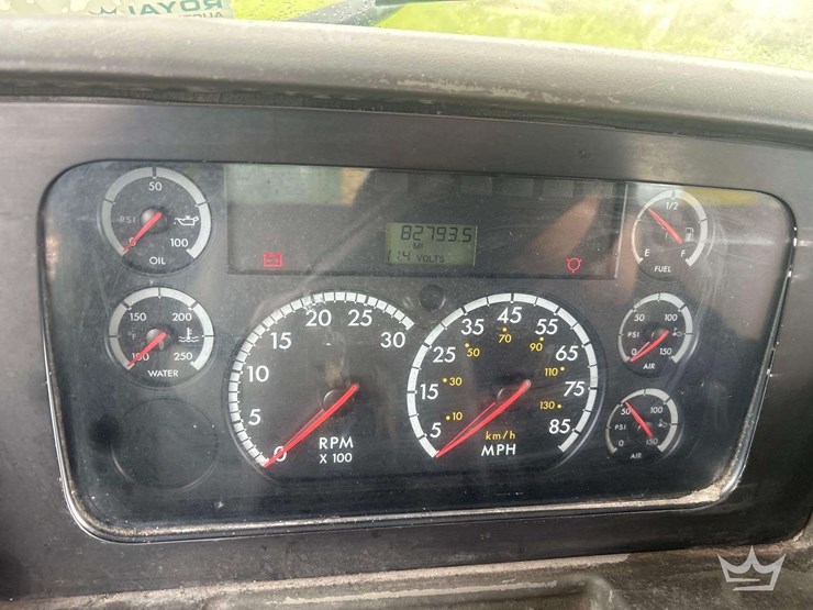 2002-sterling-m7500-acterra-image-33