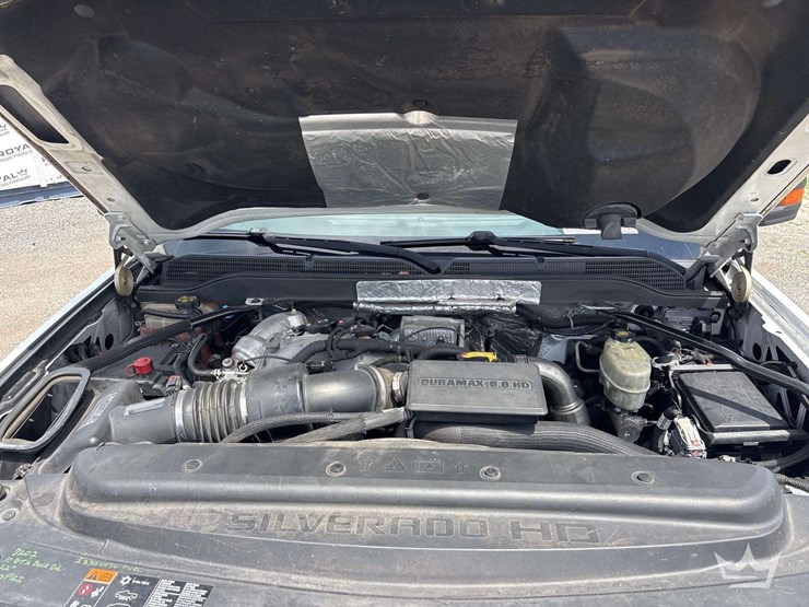 2018-chevrolet-silverado-3500-image-6