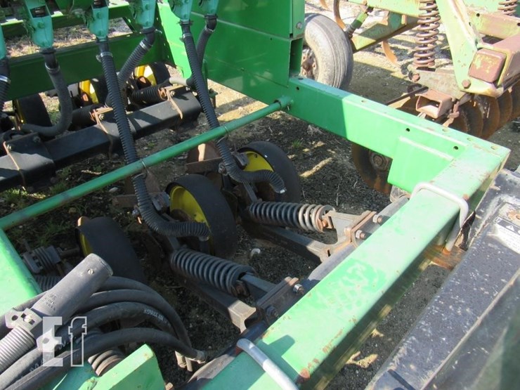 1993-john-deere-750-image-13