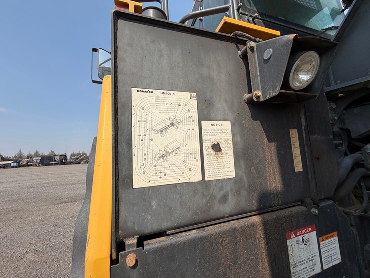 2016-komatsu-hm400-5-image-138