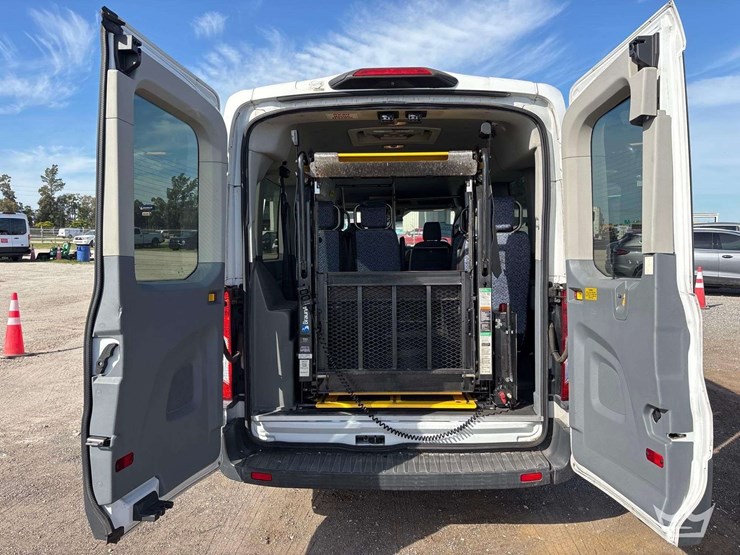 2018-ford-transit-image-20