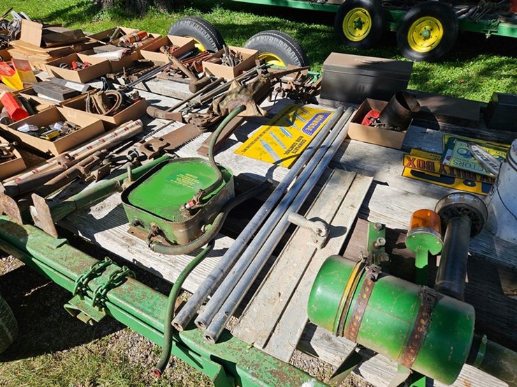#8000-•-live-on-the-ground-only-items-image-65