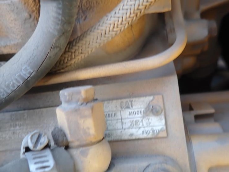 2002-caterpillar-cb-224d-image-16