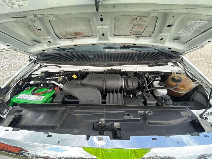 2017-ford-e450-image-7