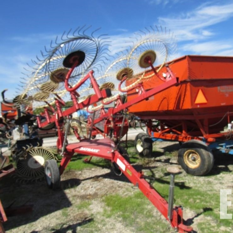 2016 FARM KING RFKB10