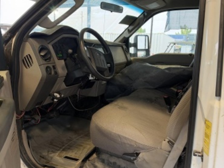 2008-ford-f250-image-25