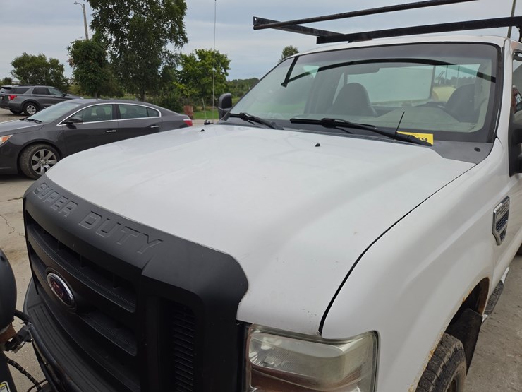 2009-ford-f250-image-19