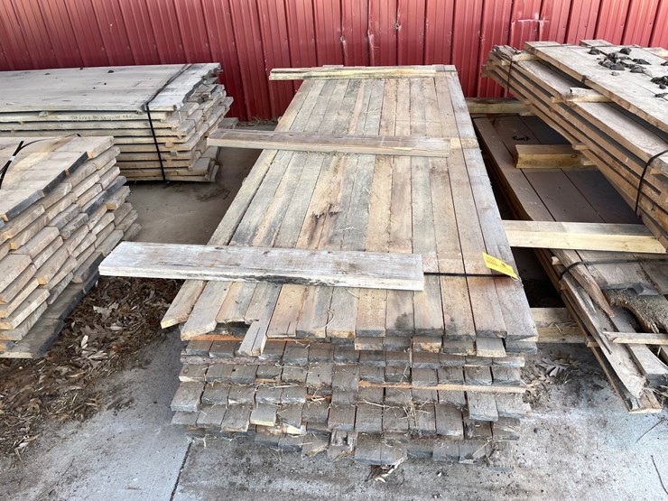 #1655-•-bundle-of-pine-boards-image-2