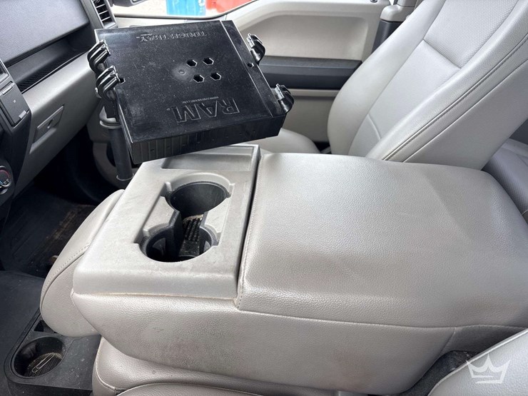 2017-ford-f150-image-15