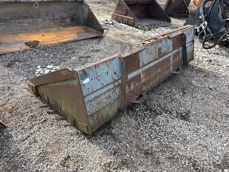 #2707-•-approx-77"-skid-steer-bucket-image-1