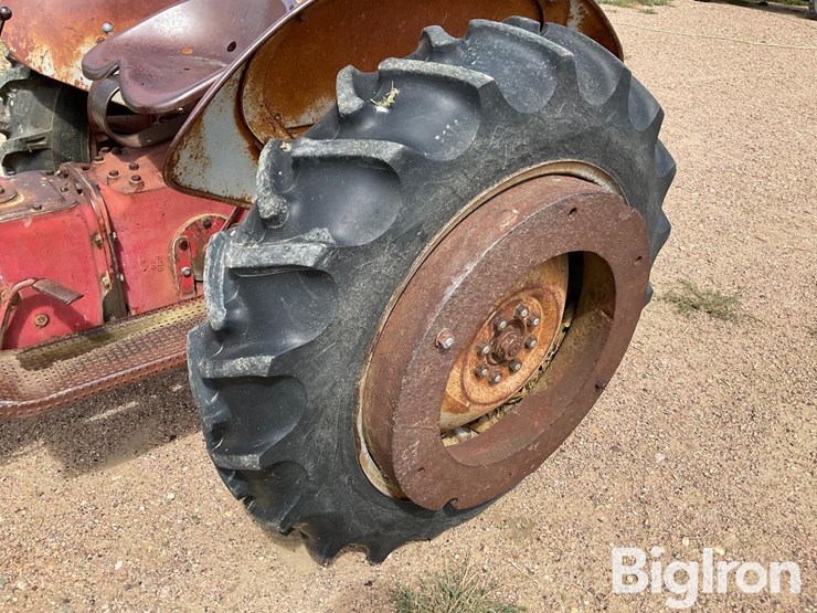 ford-8n-image-16
