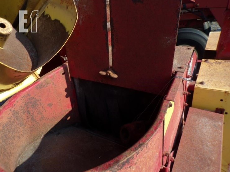 353-new-holland-353-image-3