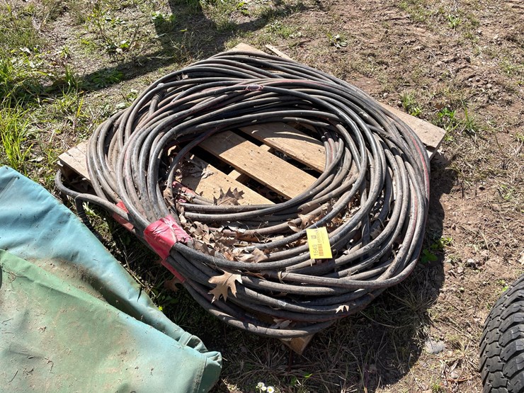 #1649-•-(2)-garden-hoses-and-canvas-tarp-image-5