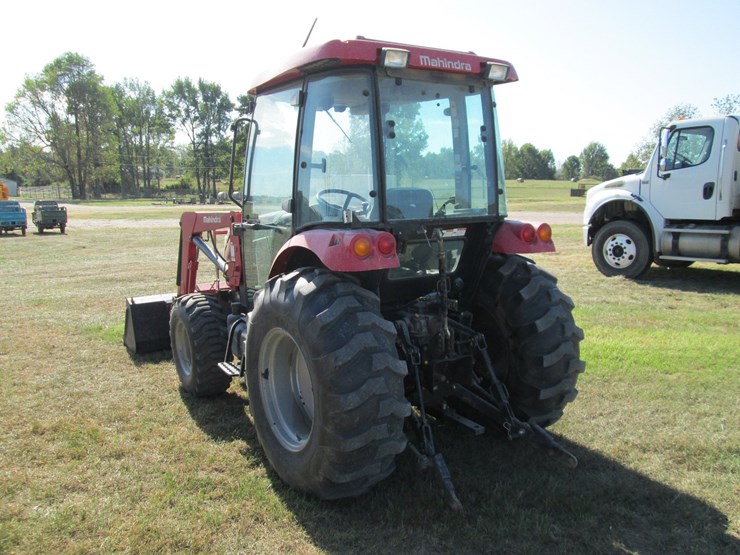 mahindra-2555-image-4