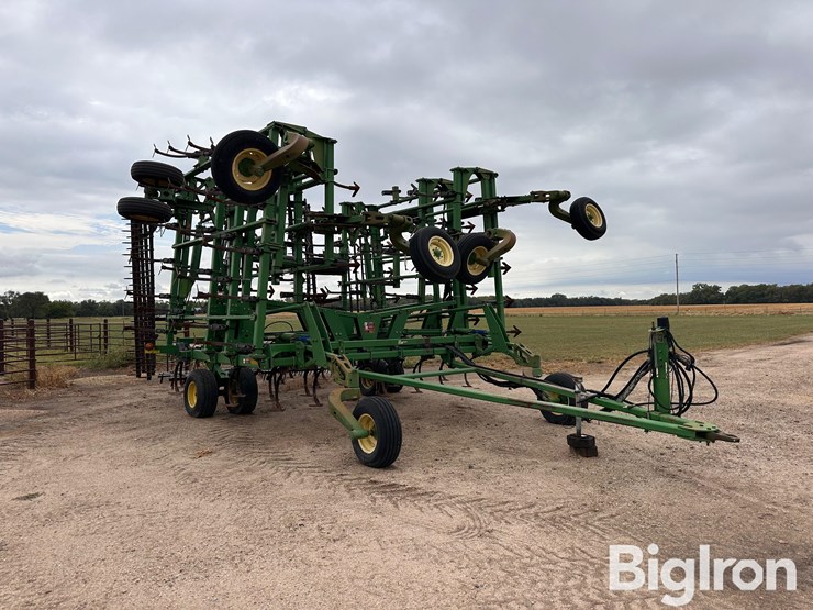 john-deere-2200-image-3