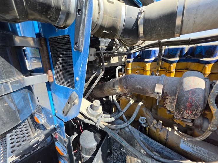 2003-kenworth-w900-image-50