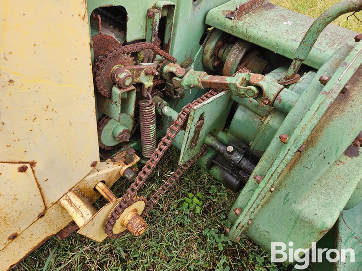 john-deere-34-image-17