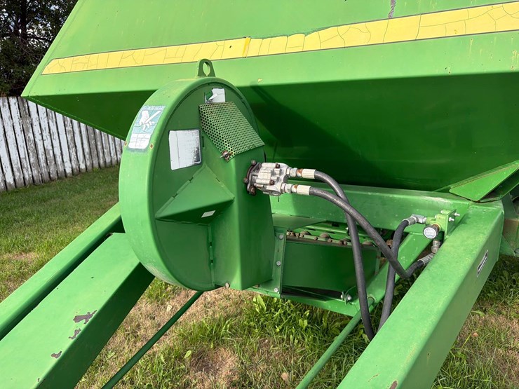 john-deere-777-image-13