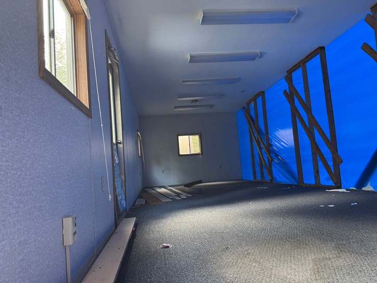 #3295-•-24'x56'-mobile-office-trailer-image-36
