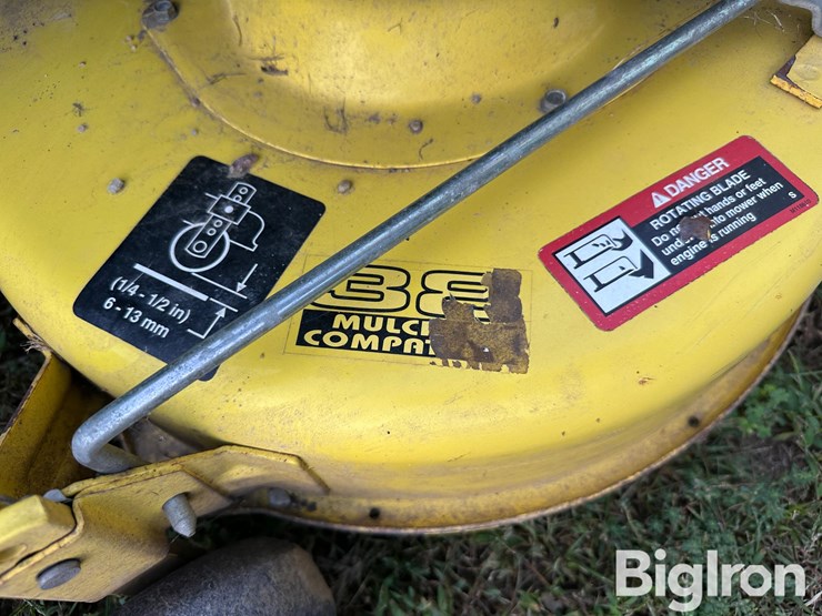 john-deere-lx277-image-11
