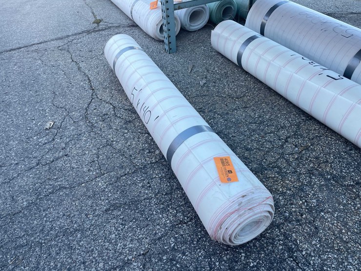 #4065-•-5'-x-140'-roll-of-mill-felt-(04)-image-1