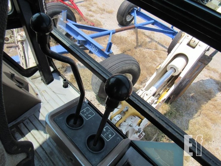 1991-deere-310d-image-4