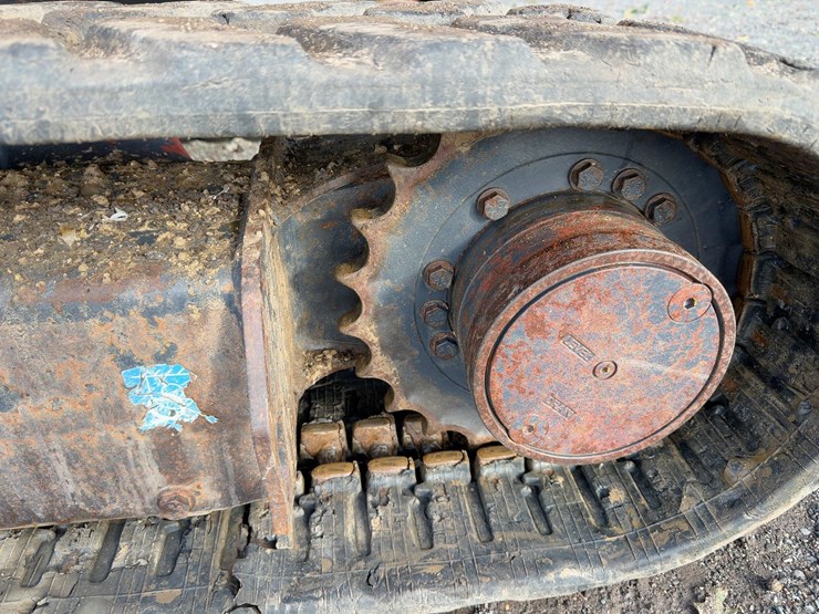 2021-deere-35g-image-23